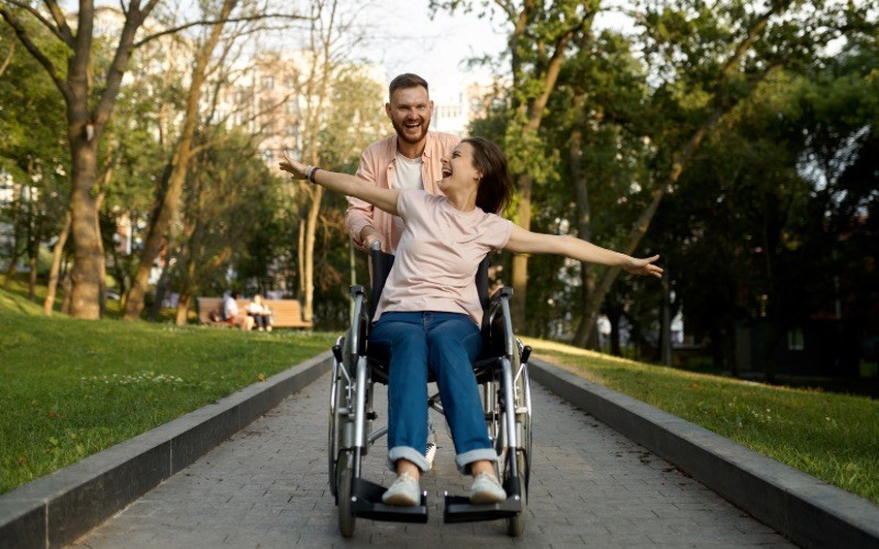 wheelchairpic(800 x 500 px)